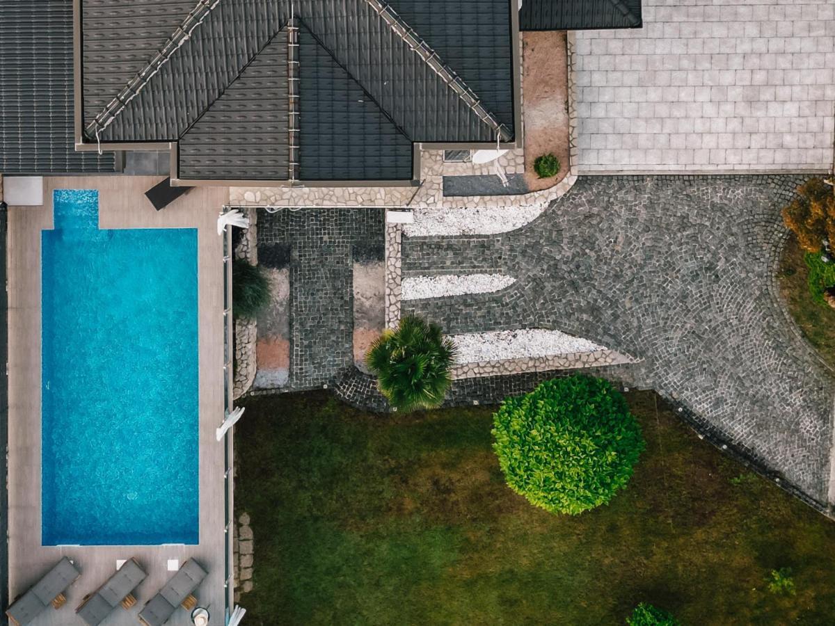 Ferienhaus Široki Brijeg 외부 사진
